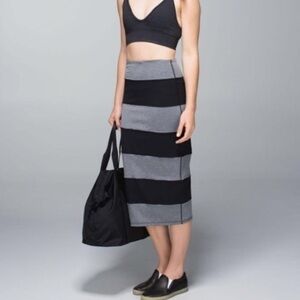 🌸Host  Pick🌸 Lululemon Yoga Over Skirt